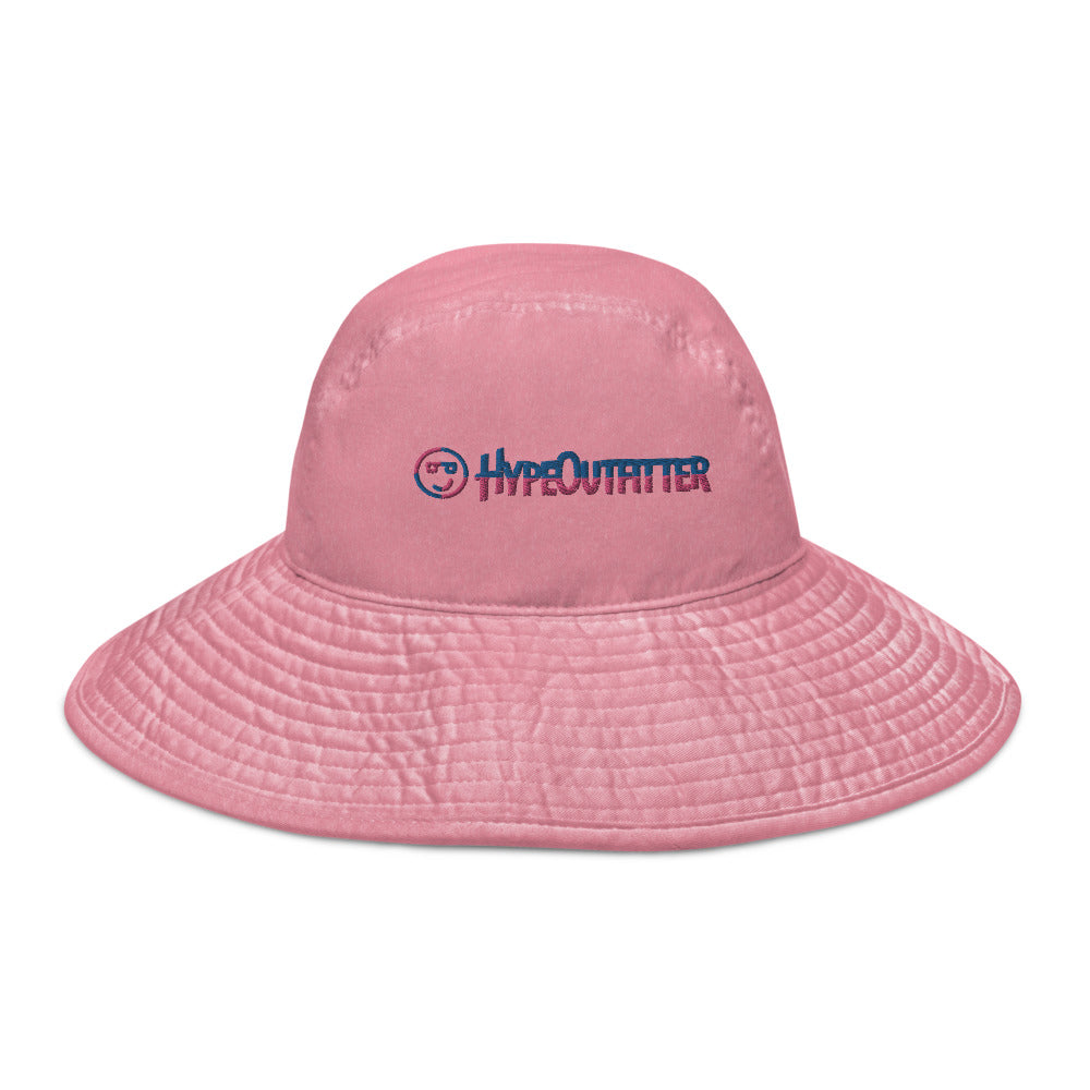 Wide brim bucket hat
